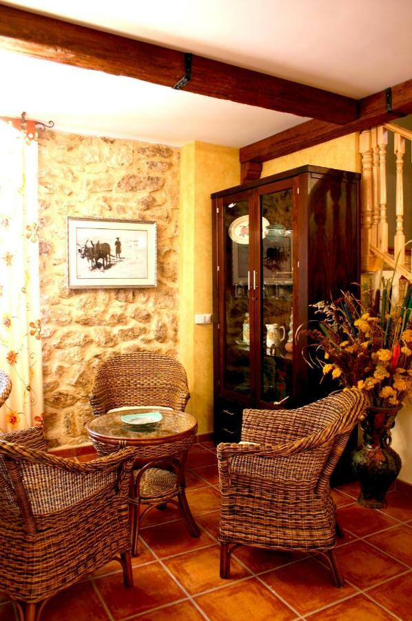 Casa Rural Valle Esgueva Burgo Exteriör bild